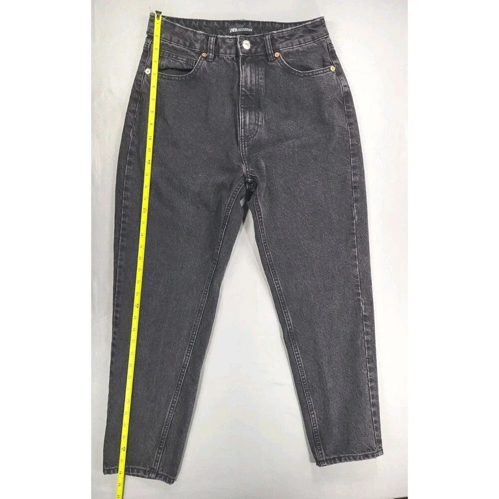 Zara pants are Mom Fit (or 